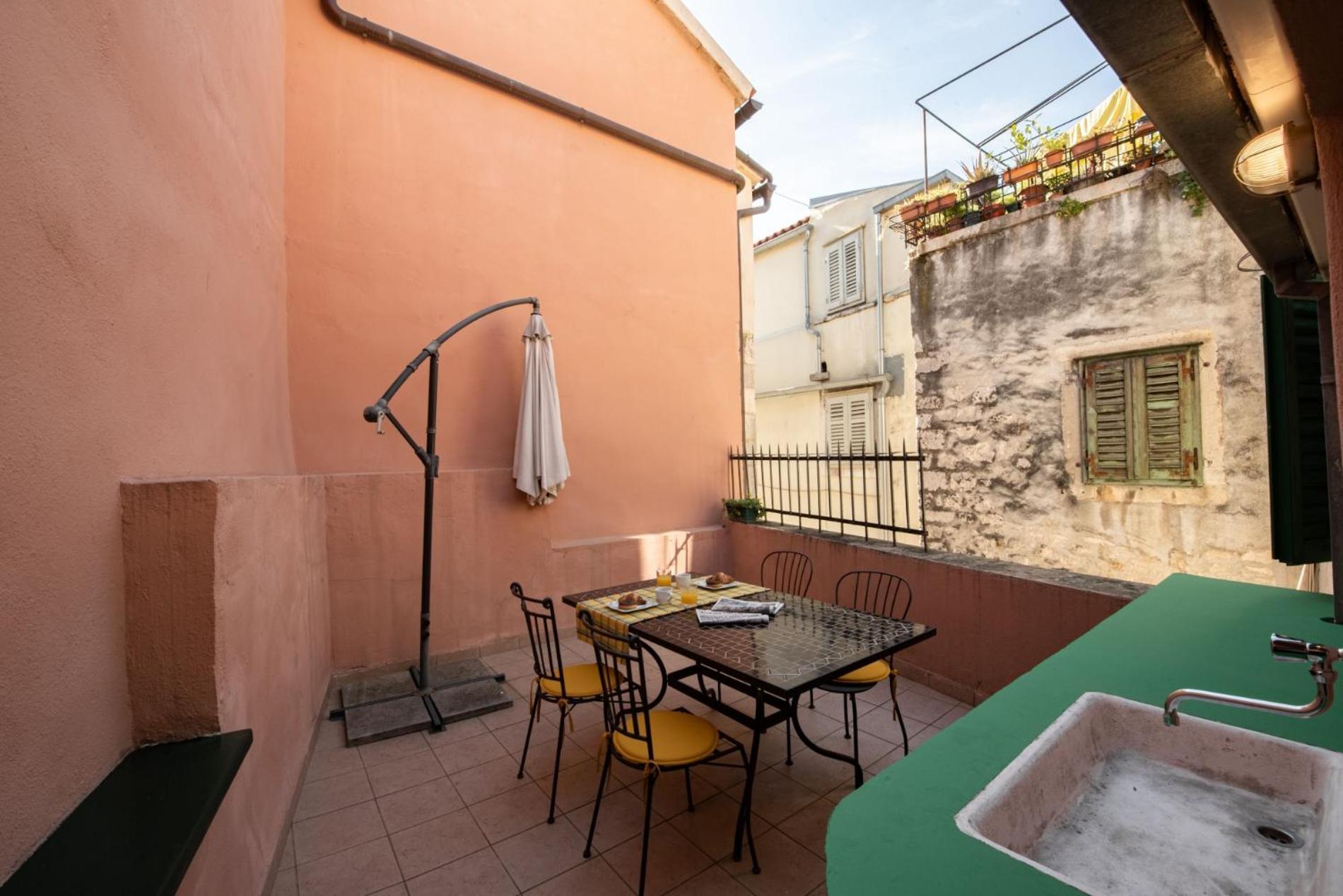 Duplex With Terrace In The City Centar Split Extérieur photo