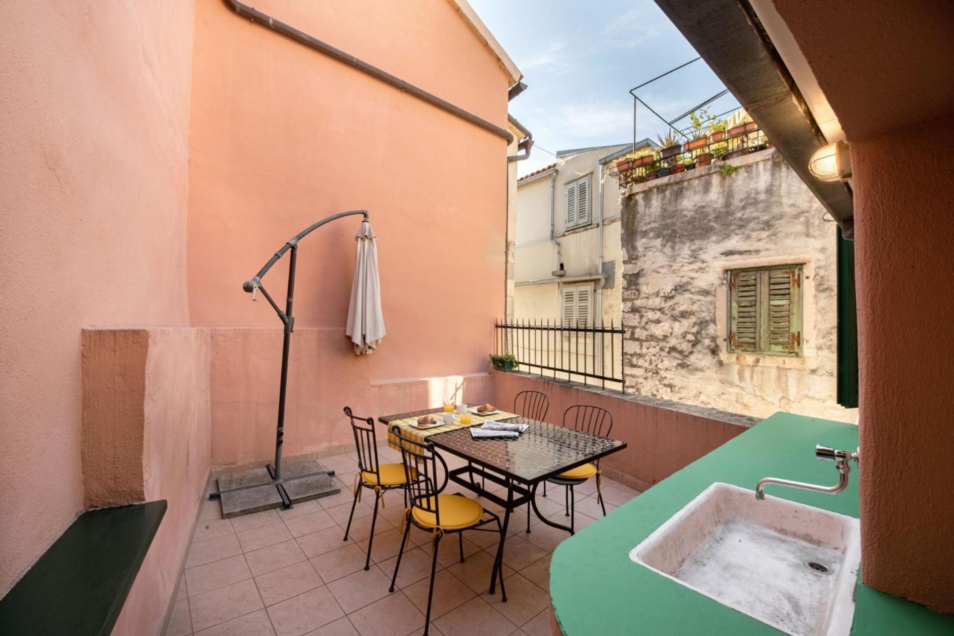 Duplex With Terrace In The City Centar Split Extérieur photo